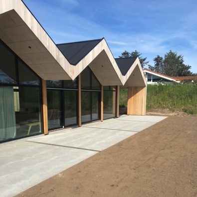 Støbearbejde i forbindelse med anlæg af terrasse